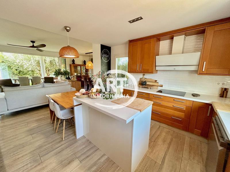 Foto f737e8e1-9ed6-4b3e-b535-75154de97b72. Casa excelente propiedad independiente en la eliana en Eliana (l´)