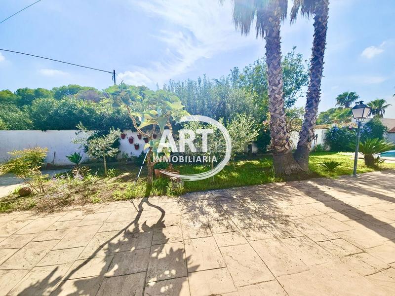 Foto a377c0f7-b478-47c3-ae98-1d7c21ff13a0. Maison avec parking piscine dans Camí de Paterna-Lloma del Calderer Bétera