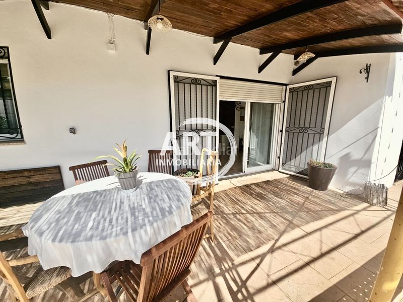 Foto 0c356425-34e1-4dff-9765-48d21af259c5. Casa amb aparcament piscina a Torre en Conill-Cumbres de San Antonio Bétera