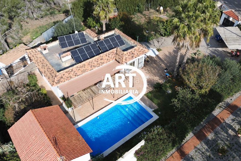 Foto 8b51329a-cbf4-4576-8f73-c2ea385bdb80. Casa amb aparcament piscina a Torre en Conill-Cumbres de San Antonio Bétera