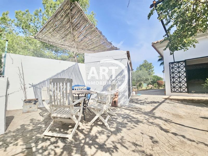 Foto f7b35895-bb47-4804-a64a-d885b5543473. Casa amb aparcament piscina a Torre en Conill-Cumbres de San Antonio Bétera