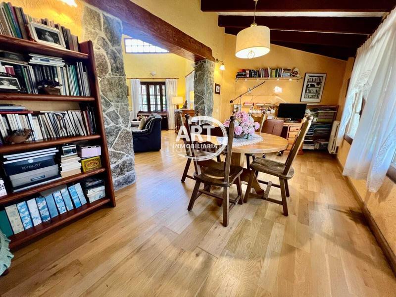 Foto 502860b6-2c03-4d15-8c96-1c435fd23492. Chalet mit heizung pool in Montealegre Eliana (l´)