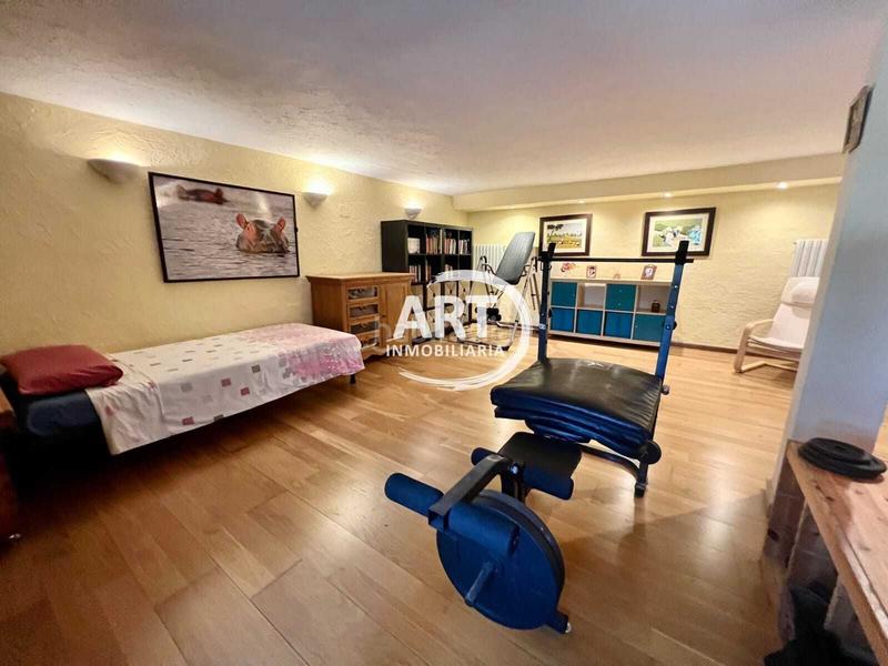 Foto 845b5f7d-da8f-4410-b48e-505138ccb102. Chalet mit heizung pool in Montealegre Eliana (l´)