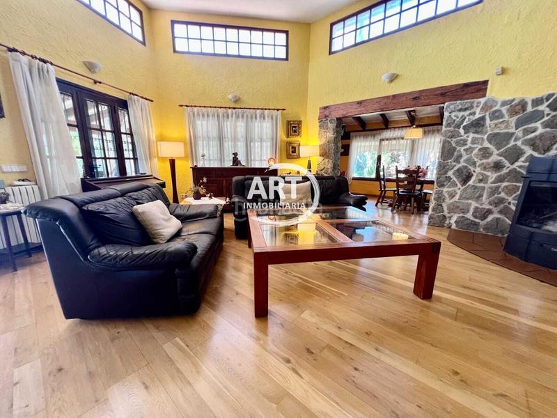 Foto 994e601f-c5cd-44bf-b043-f07416c5ae9c. Chalet mit heizung pool in Montealegre Eliana (l´)