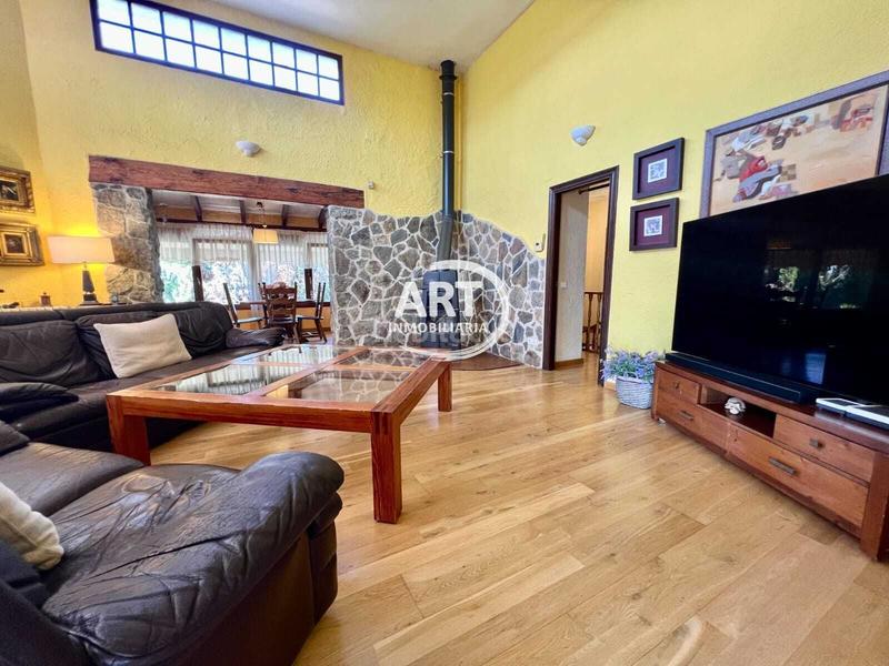 Foto 9c68dace-69d8-4835-bf65-5ed3bb09937e. Chalet mit heizung pool in Montealegre Eliana (l´)