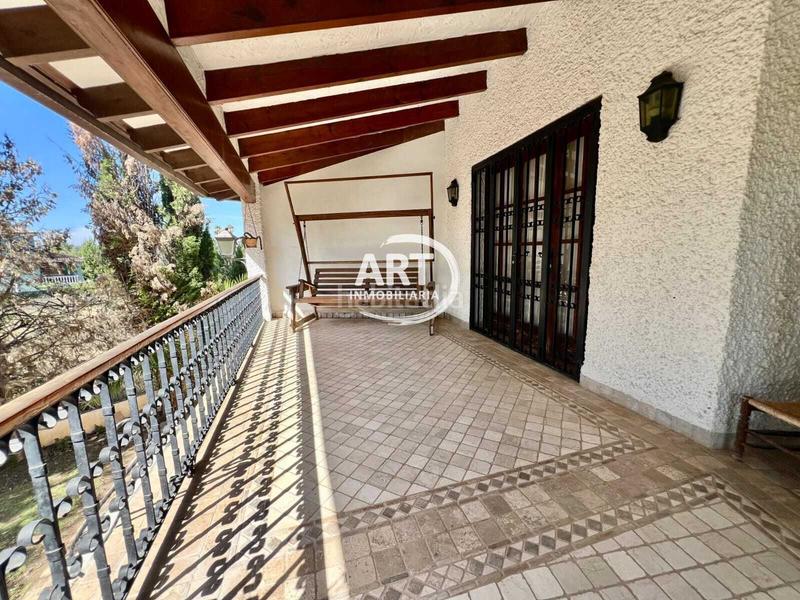 Foto a6f49623-77c7-4cf9-b028-f3e9fadfc370. Chalet mit heizung pool in Montealegre Eliana (l´)