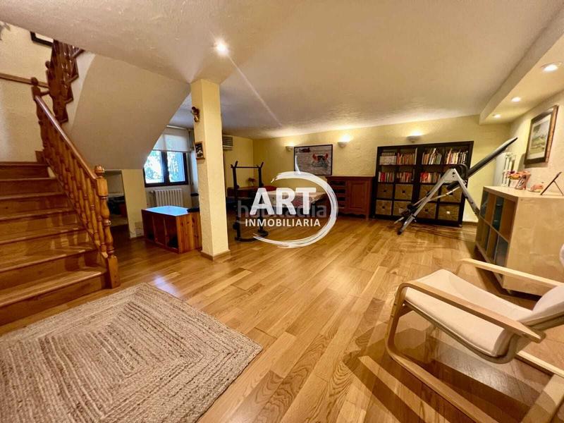 Foto d2da4965-92f3-4498-9607-8825d3f7193f. Chalet mit heizung pool in Montealegre Eliana (l´)