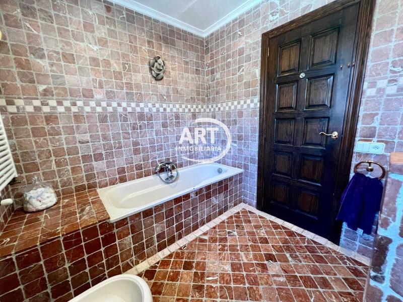 Foto ec5ca578-6ab5-4894-a764-56d41c00adb0. Chalet mit heizung pool in Montealegre Eliana (l´)