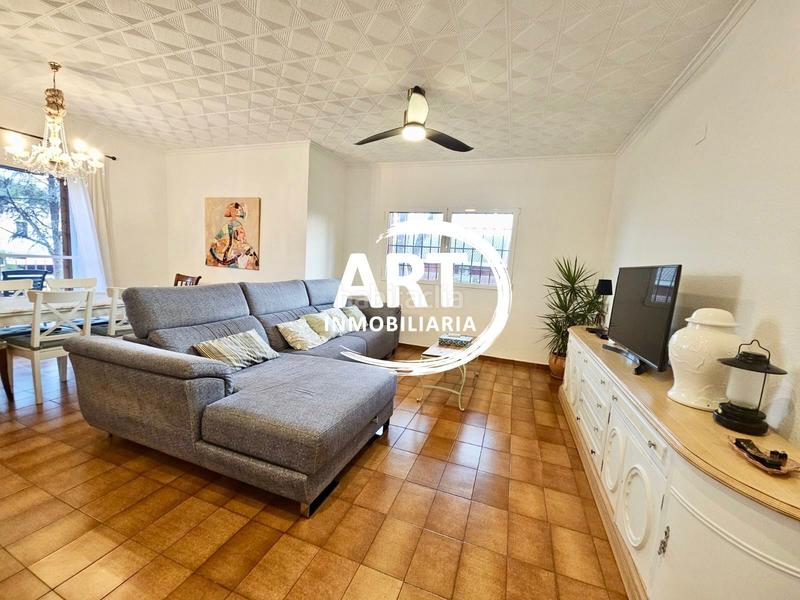 Foto 461b19d3-04c8-4d78-8f4b-3e040c780a05. Casa chalet en la pobla de vallbona en Rascanya Pobla de Vallbona (la)