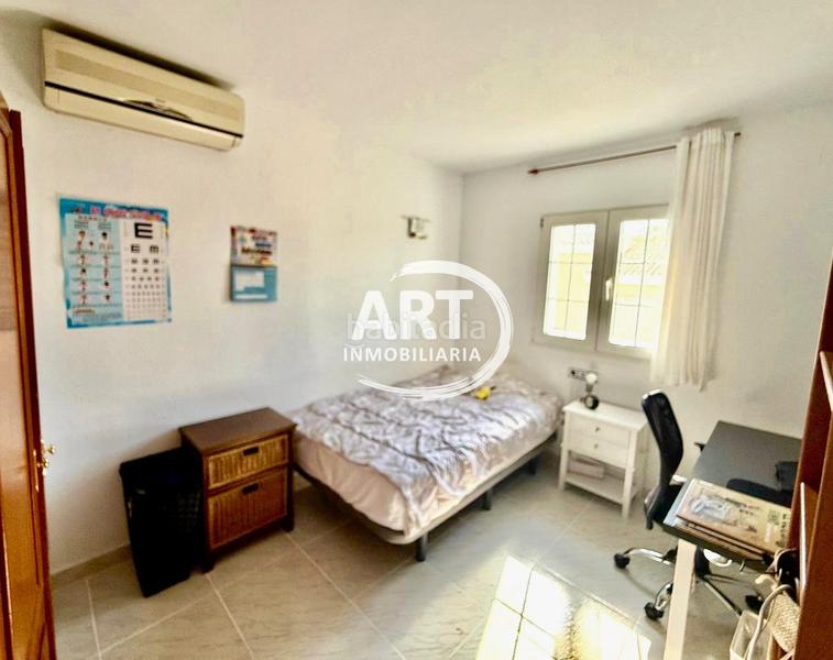 Foto 50aecaa2-13c6-445f-8f78-48ae4a19232a. Casa amb calefacció aparcament piscina a El Carme-Sant Agustí-Bonavista Eliana (l´)