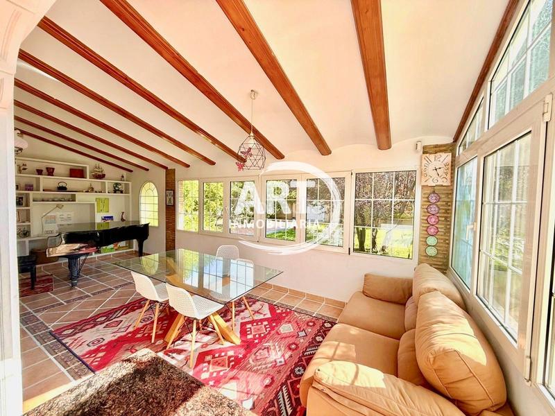 Foto 673f6f35-ba4b-4f79-b7b5-833ca3db5489. Casa amb calefacció aparcament piscina a El Carme-Sant Agustí-Bonavista Eliana (l´)