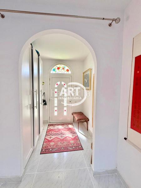 Foto 7810e374-86ce-4a21-a0c8-1ce6b01726fa. Casa amb calefacció aparcament piscina a El Carme-Sant Agustí-Bonavista Eliana (l´)