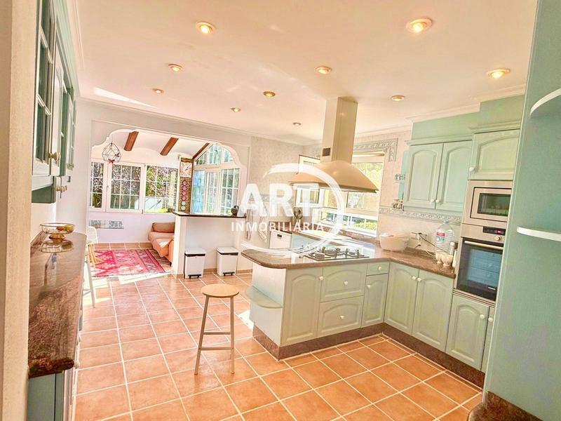 Foto 9ff5d794-9138-49e1-ac6f-8c34b63fa02c. Casa amb calefacció aparcament piscina a El Carme-Sant Agustí-Bonavista Eliana (l´)