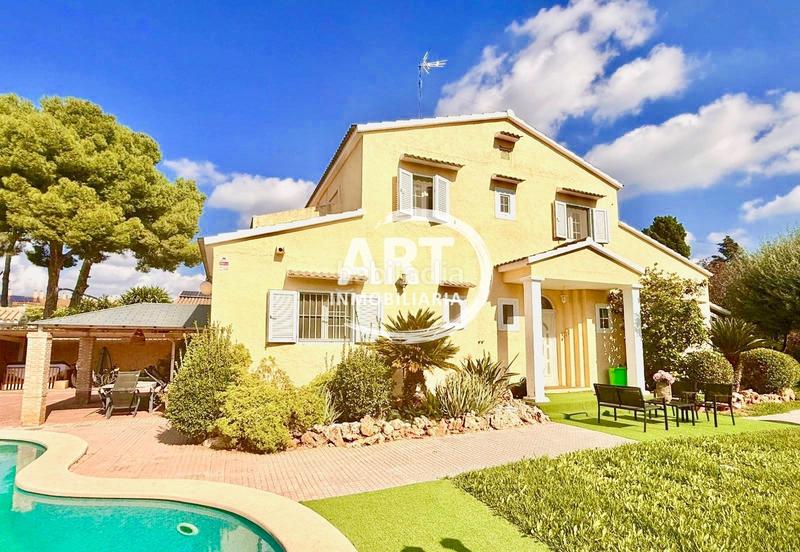 Foto e71e4980-c7d3-46eb-ac93-a24424687381. Casa amb calefacció aparcament piscina a El Carme-Sant Agustí-Bonavista Eliana (l´)