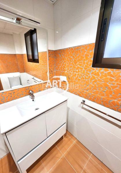 Foto edf3f4be-ab71-4d76-9cb2-f889c88630ef. Piso  en la eliana en Pueblo Eliana (l´)