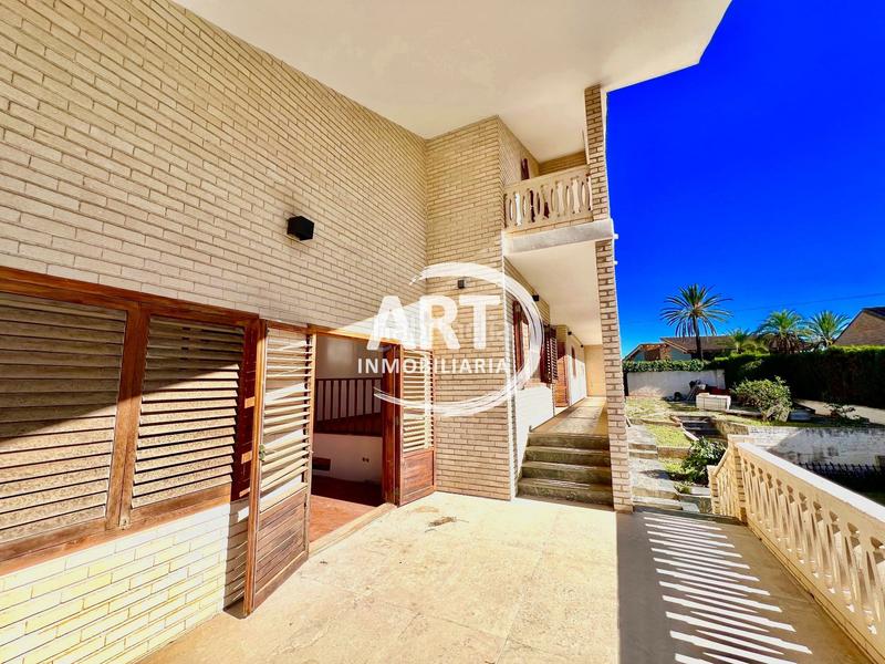 Foto 461ea59f-774f-4118-af4a-8d6e9df421d1. House with heating parking pool in Torre en Conill-Cumbres de San Antonio Bétera