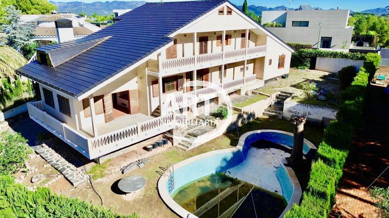 Foto 5f9f7ba7-f097-4ada-88a5-85d4e37b78a5. House with heating parking pool in Torre en Conill-Cumbres de San Antonio Bétera