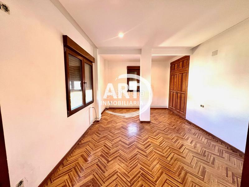 Foto 68622ebe-8426-4072-af92-fbf26dce2f81. House with heating parking pool in Torre en Conill-Cumbres de San Antonio Bétera