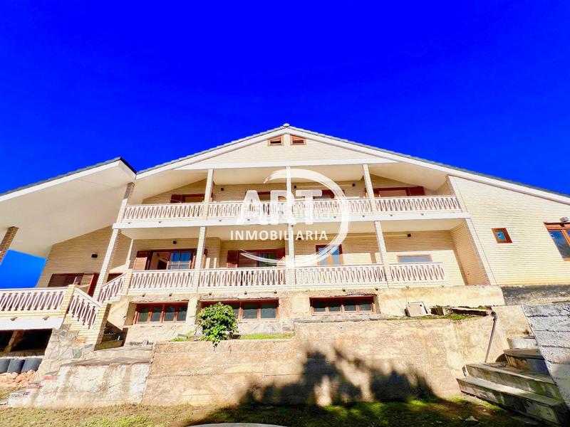 Foto 8bfc366b-97b2-4fe4-931e-e5320bc471bb. House with heating parking pool in Torre en Conill-Cumbres de San Antonio Bétera