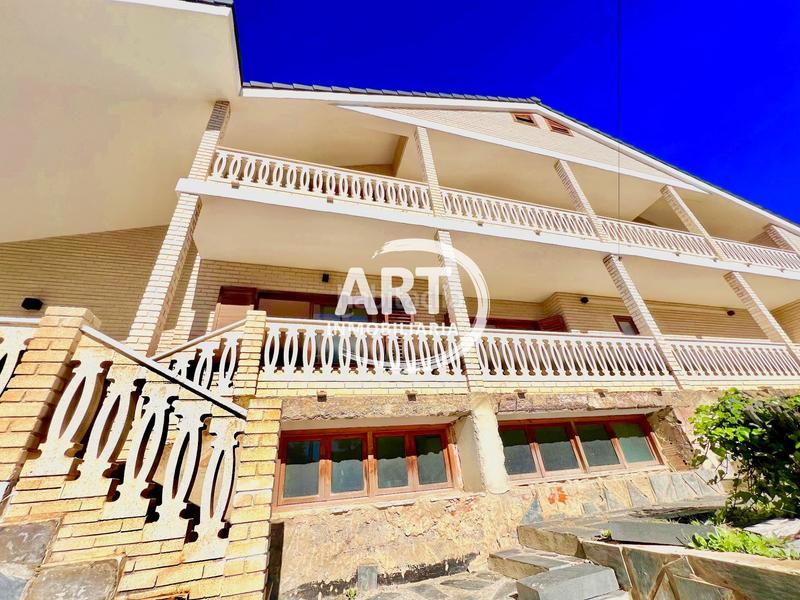 Foto b12bb6c5-e39b-44d4-a9dc-6bd109253787. House with heating parking pool in Torre en Conill-Cumbres de San Antonio Bétera