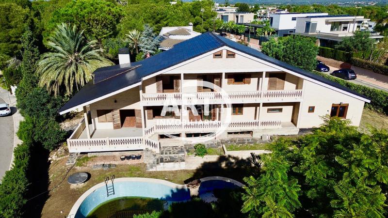 Foto fc7c46e5-fdd5-41ad-90c4-4380a32a4eaa. House with heating parking pool in Torre en Conill-Cumbres de San Antonio Bétera