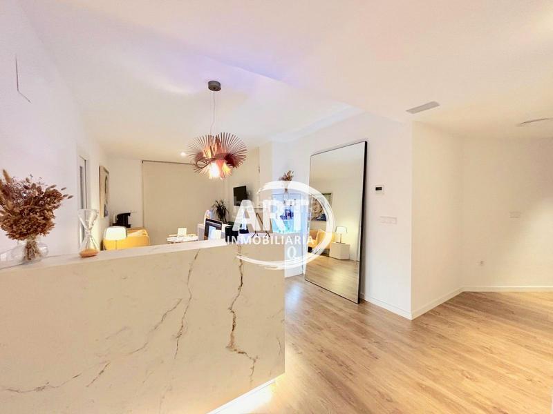 Foto 541f70c0-99f6-4c68-b547-84ccf8afd22d. Rent flat in Parque de la Bombilla Llíria