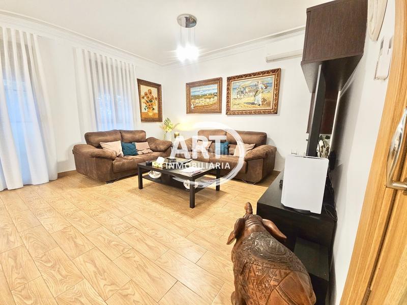 Foto ef6e5dbb-655f-4544-96b7-f85ce2e84a35. Piso casa adosada en xátiva en Xàtiva