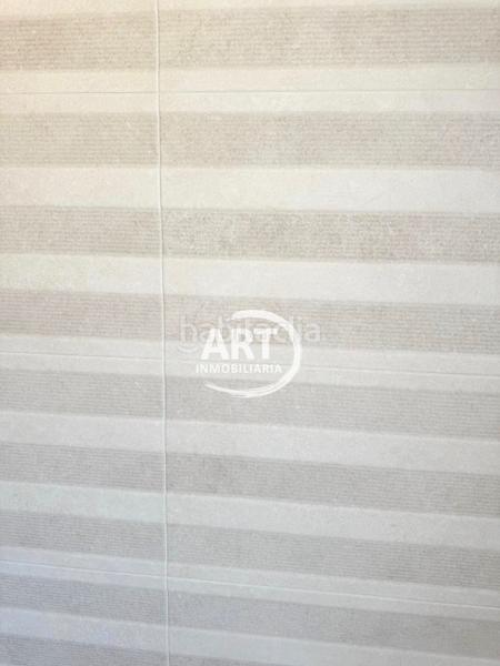 Foto a96bac12-d6e8-4b7e-88c5-8013f4a3f614. Casa amb aparcament piscina a San Antonio de Benagéber