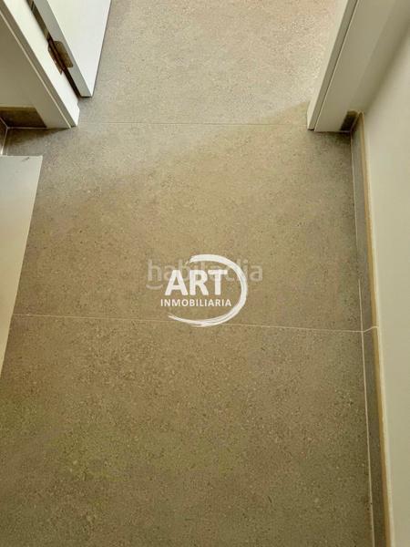 Foto c8d17e1c-3316-4fa5-a6ef-e3f84d853563. Casa amb aparcament piscina a San Antonio de Benagéber