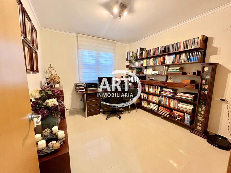 Foto 33b65bbc-d923-4799-af9f-953e035e3aec. Casa con parcheggio piscina in Picassent