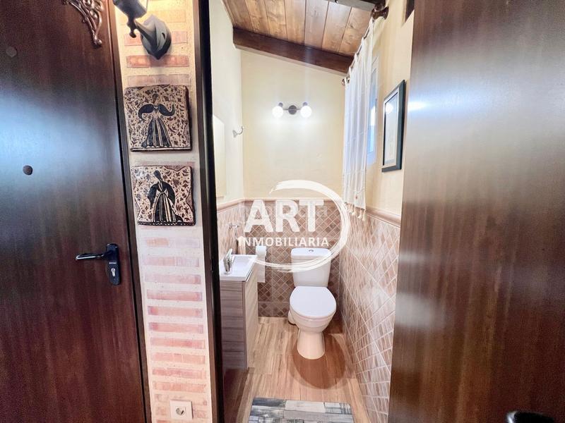 Foto 670b9596-fe64-4e03-b3a6-954da0615ec2. Casa con parcheggio piscina in Picassent