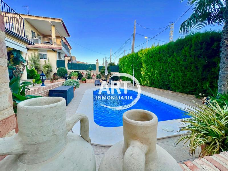 Foto c29ddbe7-405b-4b87-9fe5-13a376633f47. Casa con parcheggio piscina in Picassent