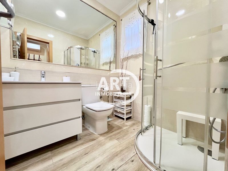 Foto 6c10a150-f290-42ce-a1b7-af0a0778b8e2. Casa amb aparcament piscina a Picassent