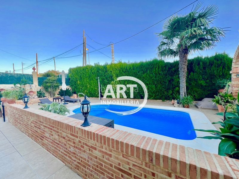 Foto fb4f25fc-19f4-4db8-a541-4f5ee90439ae. Casa amb aparcament piscina a Picassent