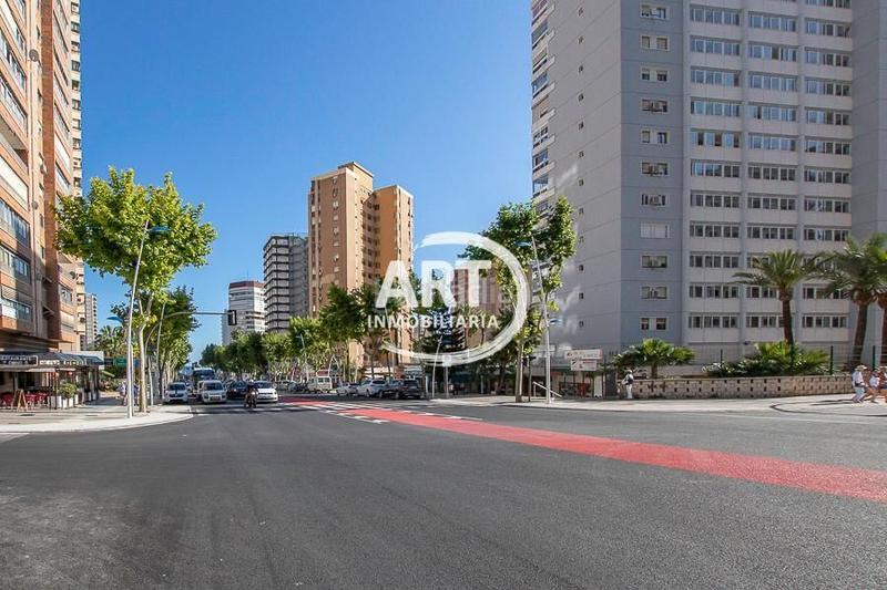 Foto 73aadf47-55b2-43f9-a8f2-a70551c10651. Geschäftsraum in Playa Levante Benidorm