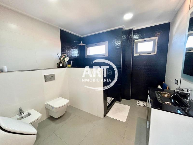 Foto bc335574-65a8-491f-9bb5-46bc23a694ae. Casa amb calefacció piscina a Urbanizaciones Llíria