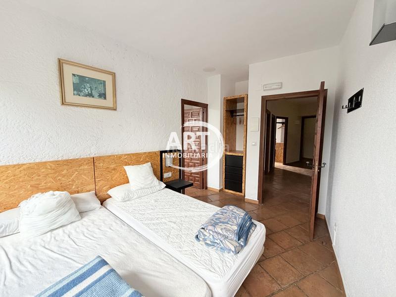 Foto 062a0340-9485-459c-bf09-24a7c1ebfdf2. Edifici a majadas 34 a Alcalá de la Selva