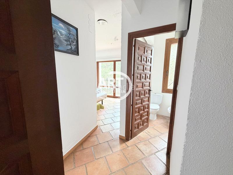 Foto 268f2ab7-b896-4654-8c4d-ebf30b50f8bb. Edifici a majadas 34 a Alcalá de la Selva