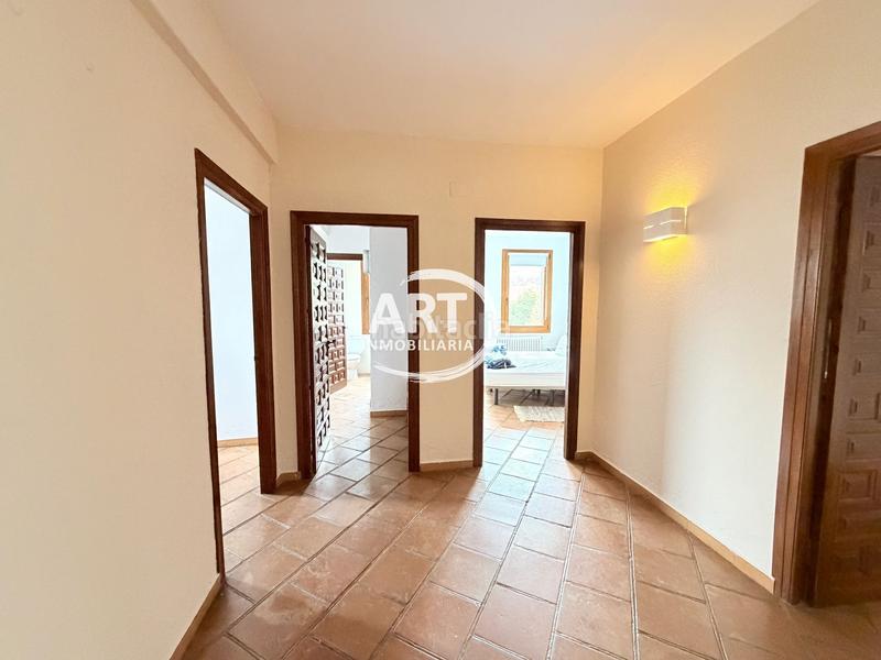 Foto 60a57972-7abe-45e2-9a99-0ab35777b6f0. Edifici a majadas 34 a Alcalá de la Selva