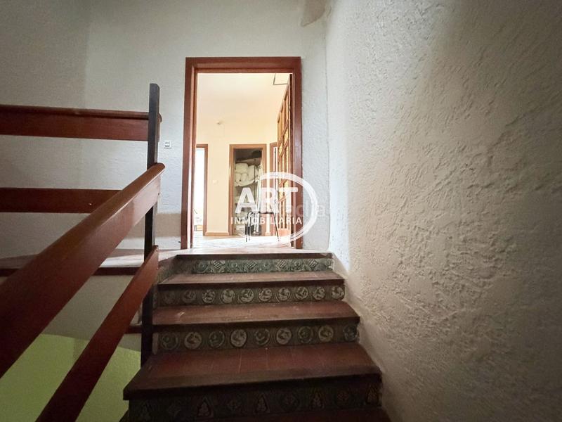 Foto b24126f7-f1d6-48bd-8d6a-eb841a0cdccf. Edifici a majadas 34 a Alcalá de la Selva