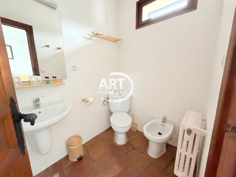 Foto cf2f7ca5-b17b-4fd2-8911-31f834c700cd. Edifici a majadas 34 a Alcalá de la Selva