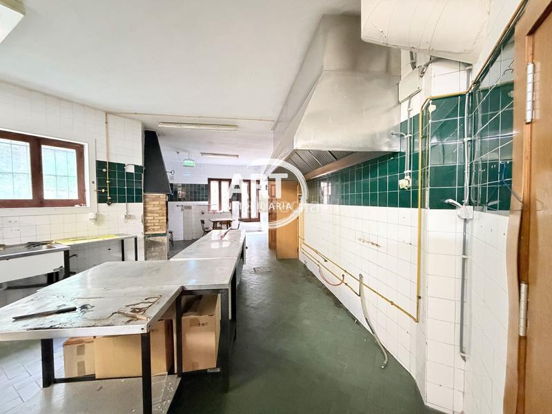 Foto d7ec9a9c-cf3e-4e46-b5a4-8c114a6330fc. Edifici a majadas 34 a Alcalá de la Selva