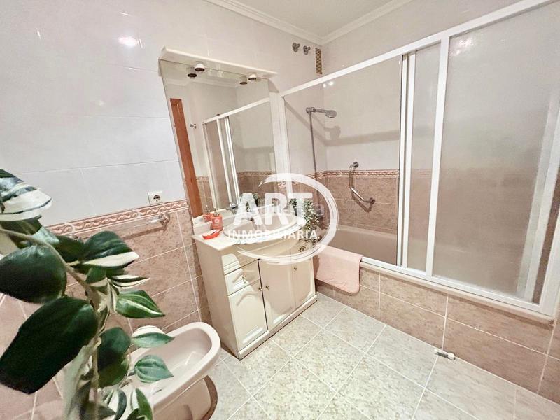 Foto 066429b0-7a95-4e5b-971f-2d91bc1941e3. Flat in Benimàmet Valencia