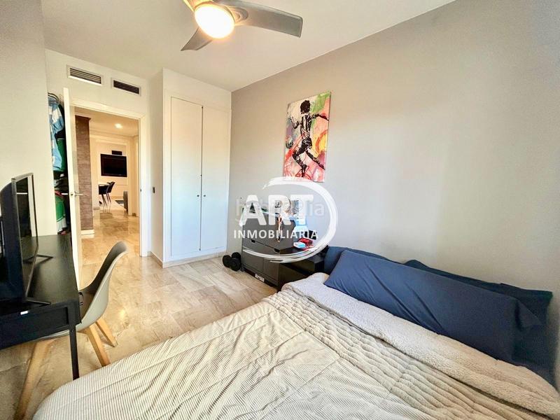 Foto 223646ff-c6ed-4bb8-bf8e-ec13b598ff06. Flat with heating pool in Nou Campanar Valencia