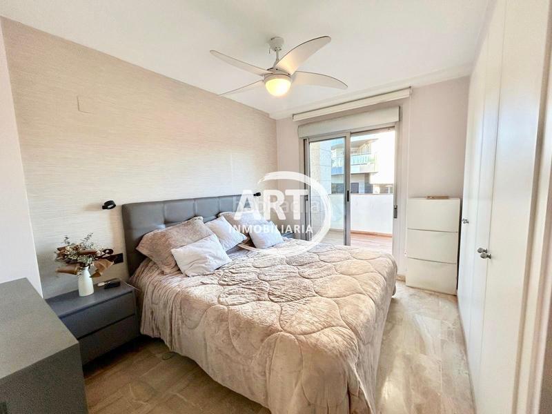 Foto cf9f8737-508b-4a19-8e52-f00c20f056a9. Flat with heating pool in Nou Campanar Valencia