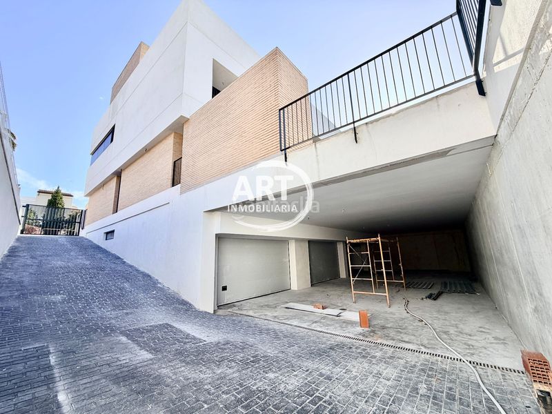 Foto 5980c38a-4271-4251-8d34-59a8b031e510. Casa adossada amb calefacció piscina a Benissanó