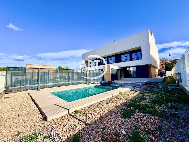 Foto cb4dc967-59ba-45f3-9c33-86b1d0c07f42. Casa adossada amb calefacció piscina a Benissanó
