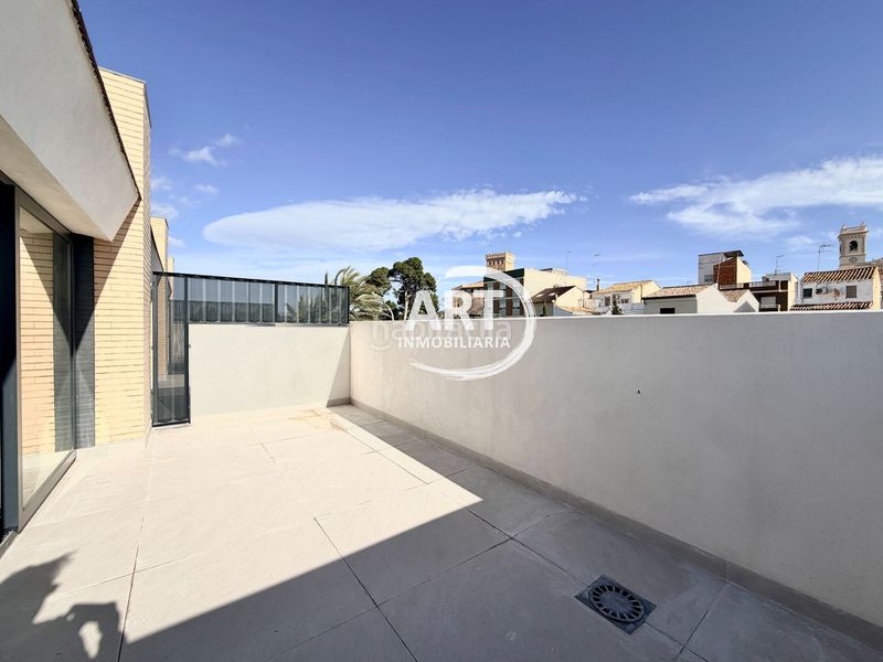 Foto d458afa3-cb57-4934-9e7c-6249b6d04975. Casa adossada amb calefacció piscina a Benissanó
