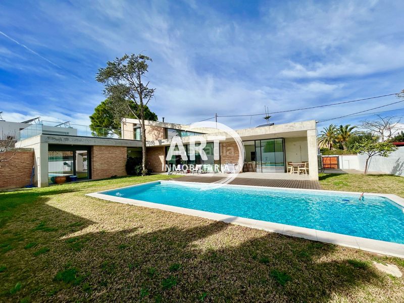 Foto 90592f78-004c-4bcb-8aee-afd93b22c7fa. Casa amb calefacció piscina a El Carme-Sant Agustí-Bonavista Eliana (l´)