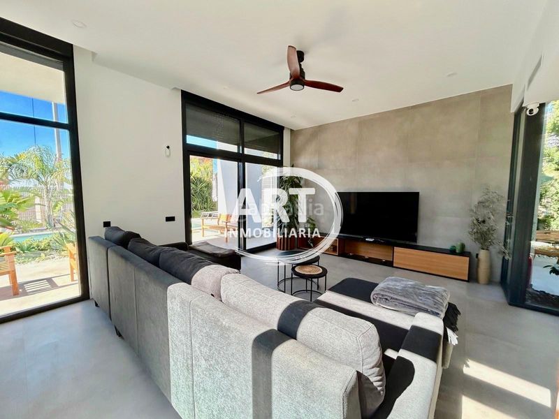 Foto 0ec1bdbd-d766-4cb5-9057-737ebe063ba8. Casa amb calefacció aparcament piscina a Torre en Conill-Cumbres de San Antonio Bétera